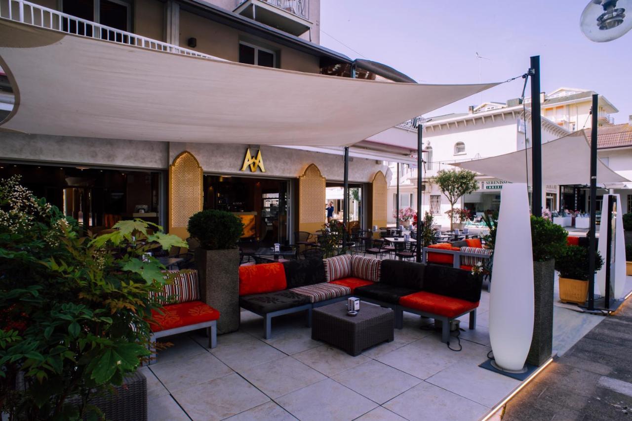 Hotel Margherita ลิโดดิเยโซโล ภายนอก รูปภาพ