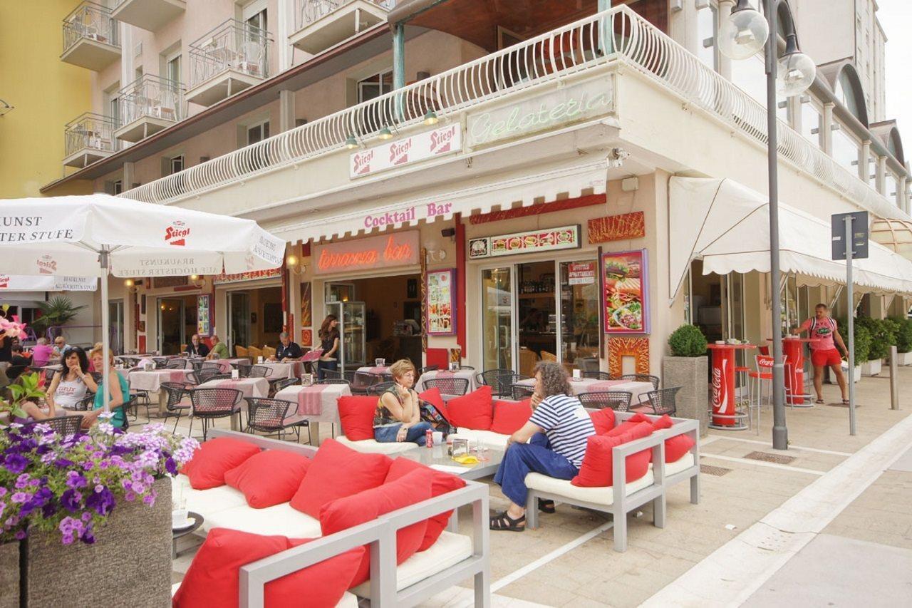 Hotel Margherita ลิโดดิเยโซโล ภายนอก รูปภาพ